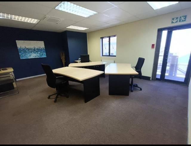 BUSINESS PROPERTY TO RENT IN STRUBENSVALLEI